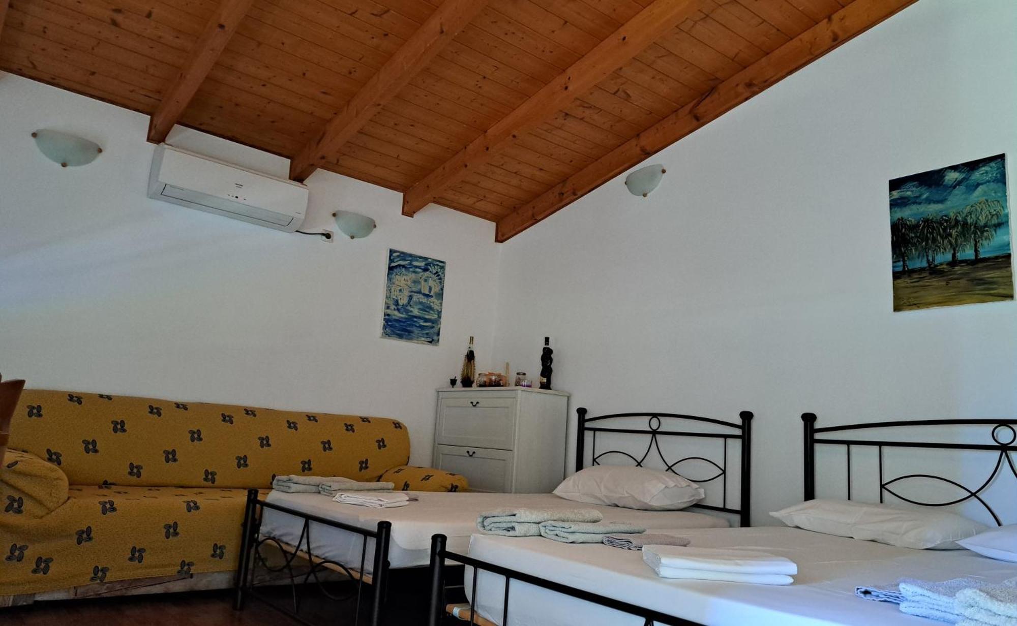 Garden House-Free Transfer From Airport Villa Artémida Eksteriør bilde